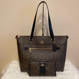 Coach purse and wallet set